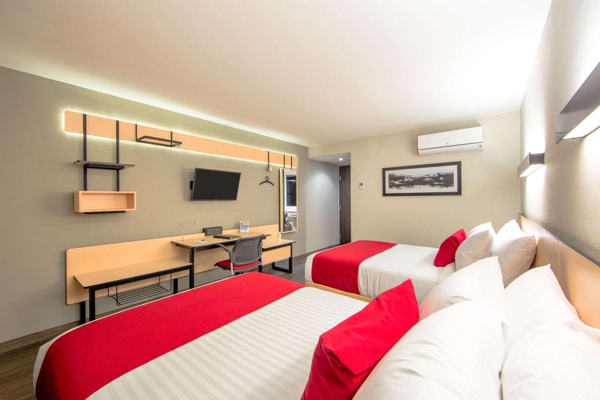 Comfort Inn Delicias Exterior foto